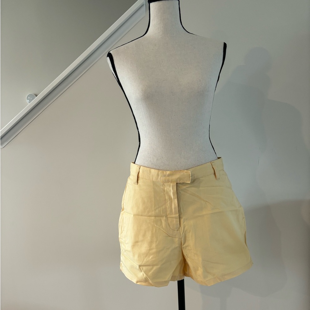 NWT yellow Tommy Hilfiger shorts